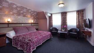 Отель Hotel Villa Wesset Пярну Двухместный номер Делюкс с 1 кроватью-5